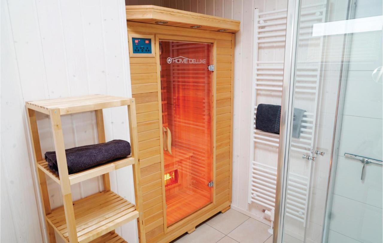 Stunning Home In Ostseeresort Olpenitz With Sauna Екстер'єр фото